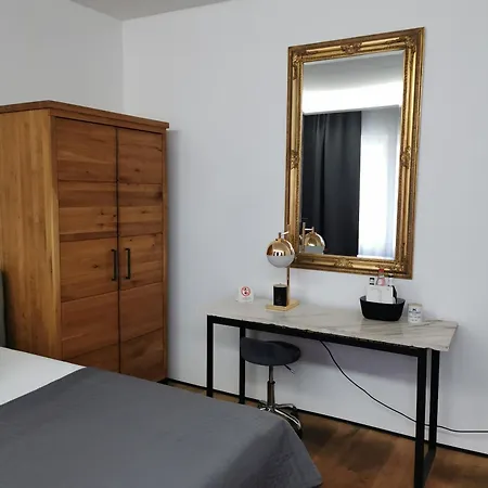 Hotel apartamentowy Wohlfuehl 4*